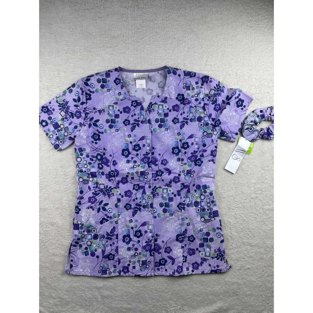 White Swan Women's Snap Front Scrub Top Size Small Purple And Blue Floral Print